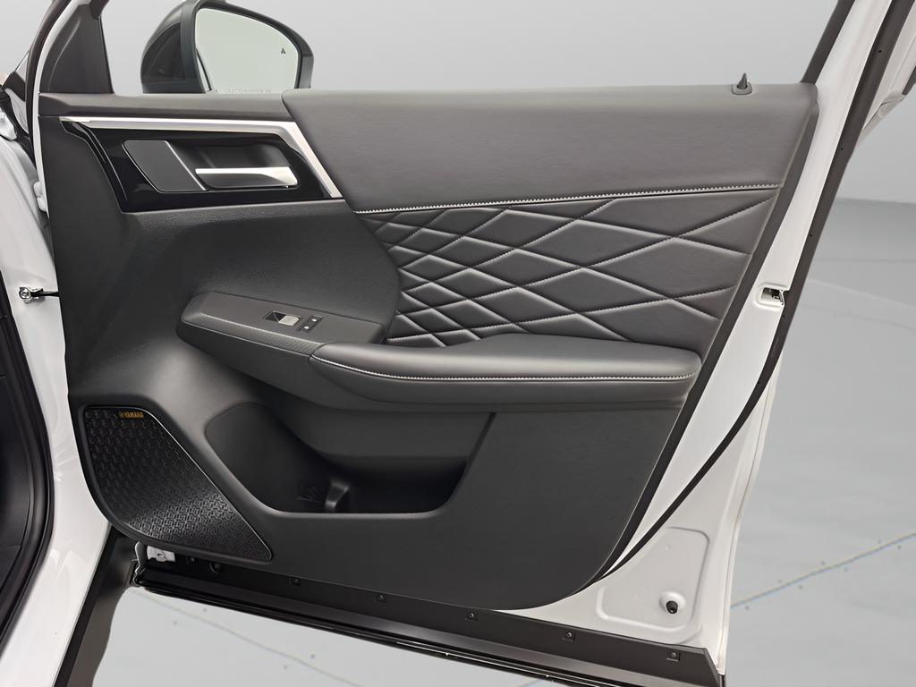 New 2026  Mitsubishi Black Edition image 11