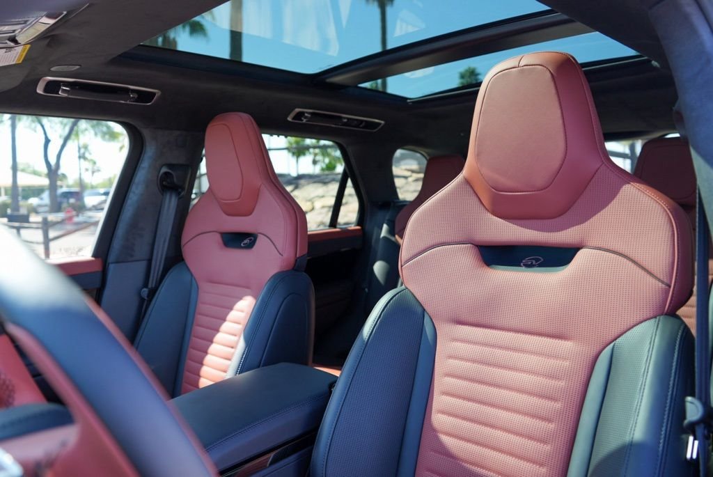 New 2026 Ethereal Frost Satin Land Rover SV image 8