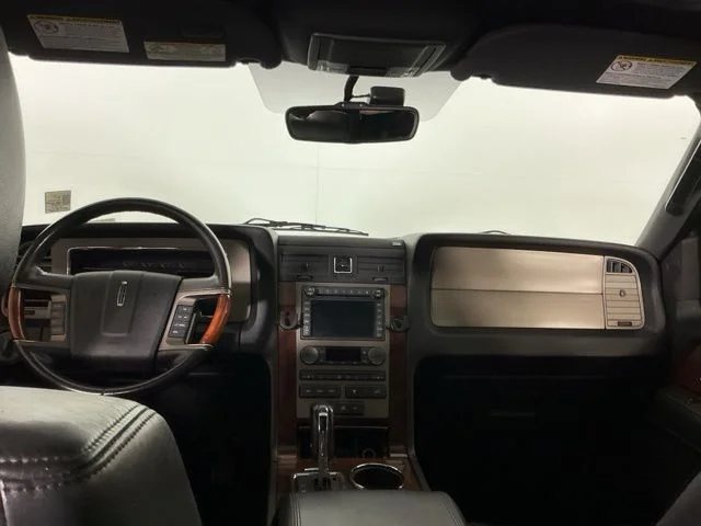 Used 2011 Black Lincoln Base image 18