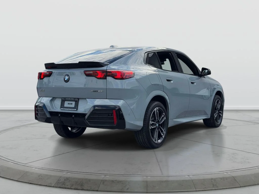 Used 2026 Gray BMW xDrive28i image 8