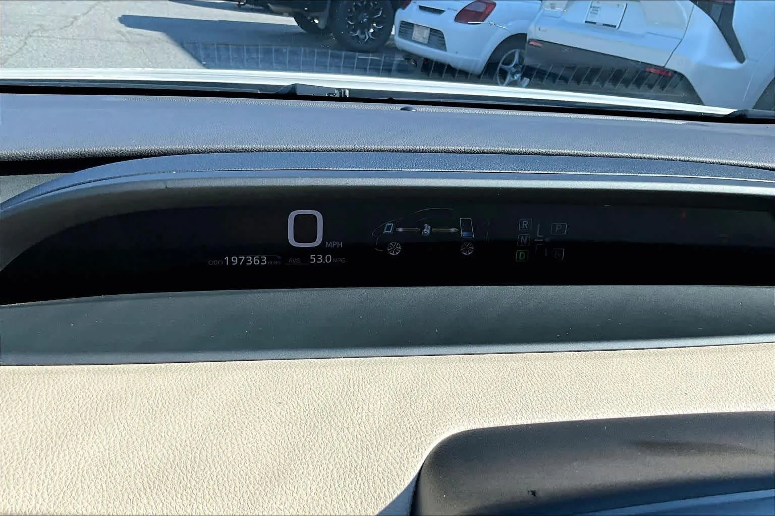 Used 2016 Blizzard Pearl Toyota Three image 22