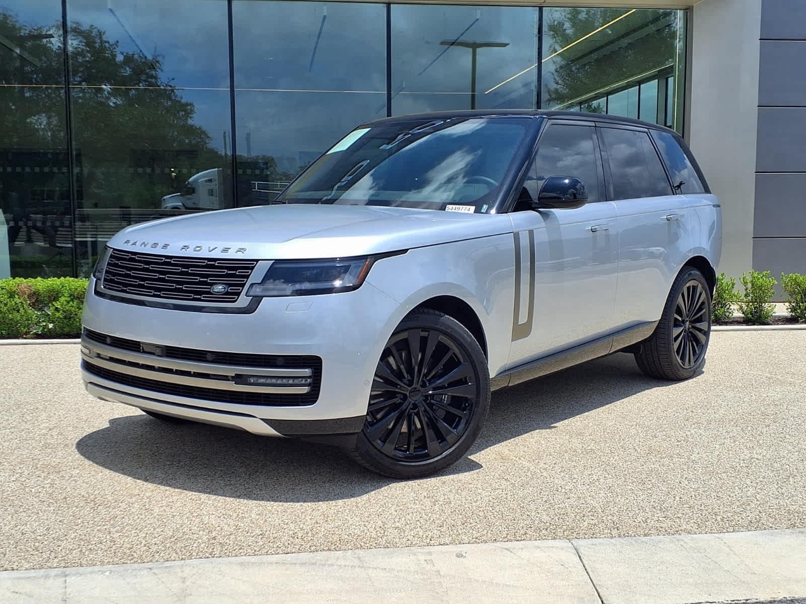 2025 Land Rover Range Rover