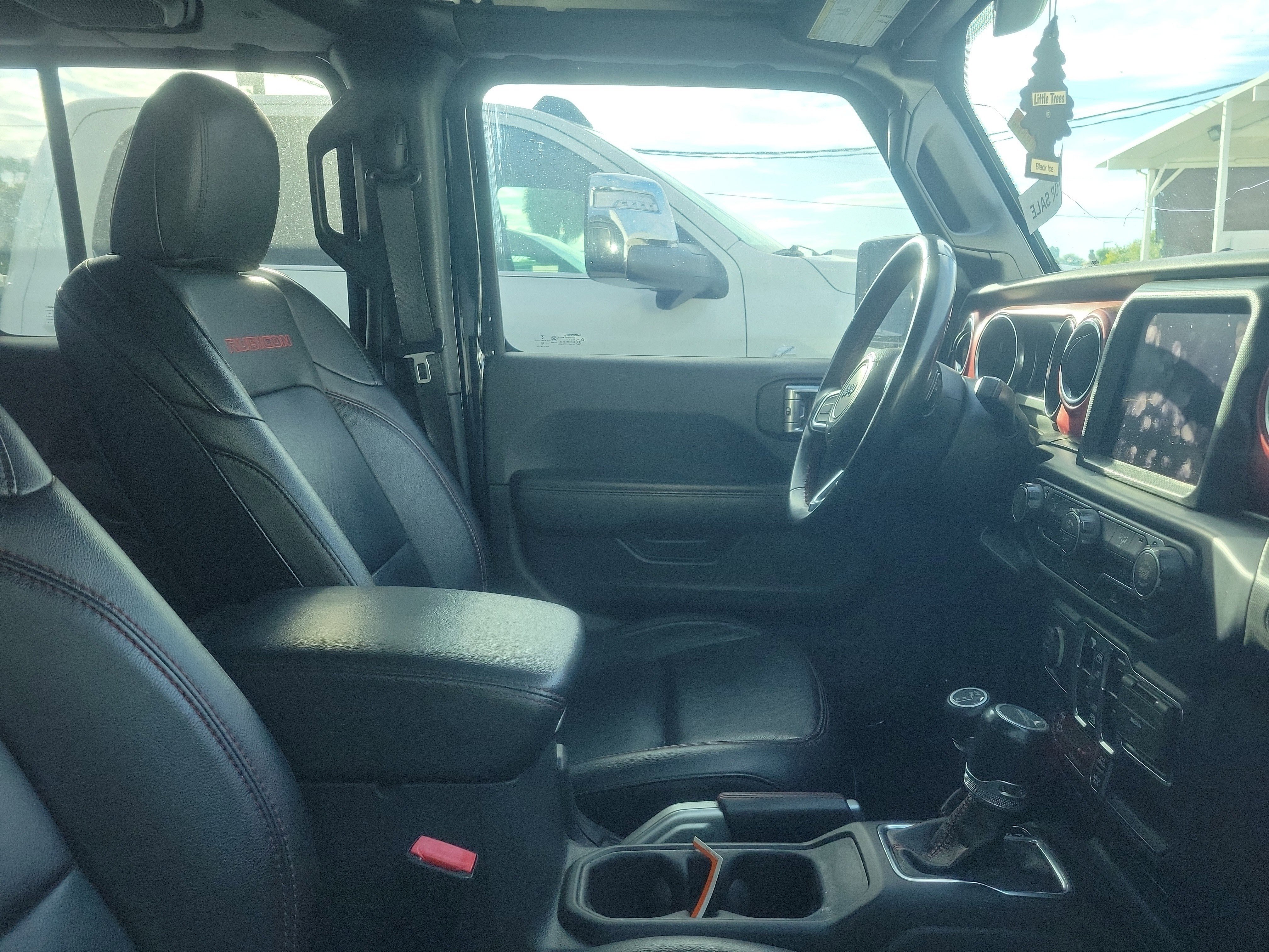 Used 2022 Black Clearcoat Jeep Rubicon image 9