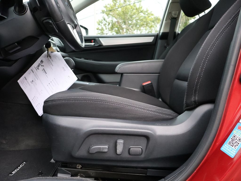 Used 2015 Red Subaru 2.5i image 29