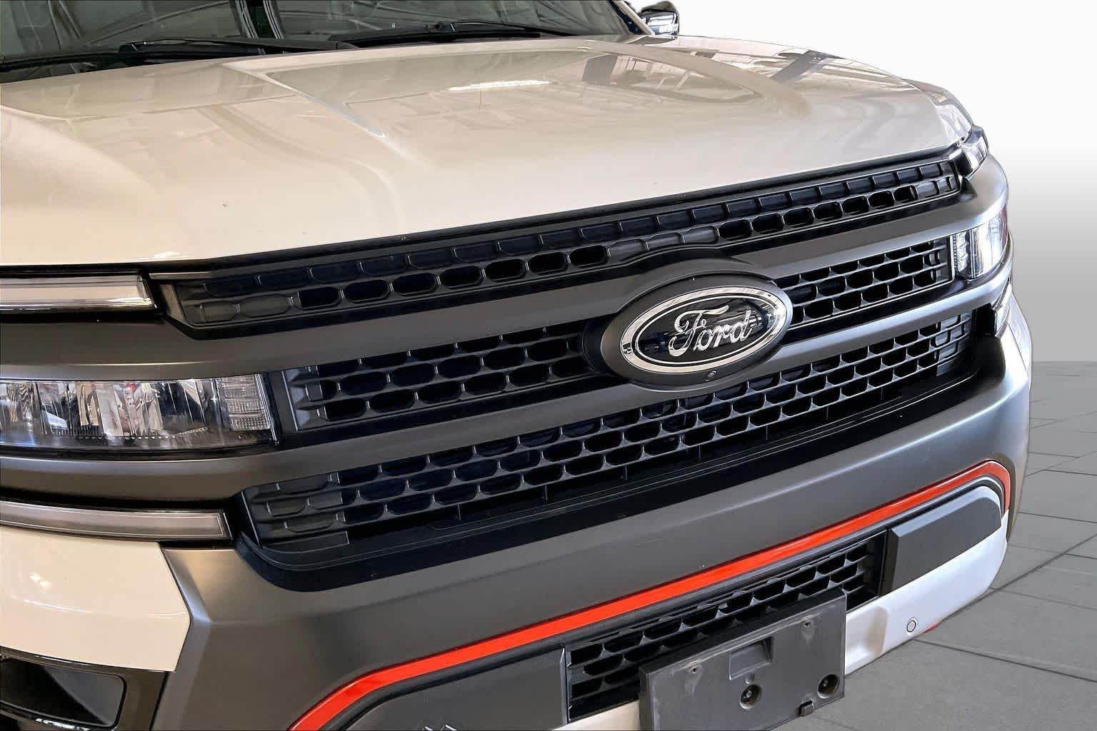 Used 2022 Star White Metallic Tri-Coat Ford Timberline image 30