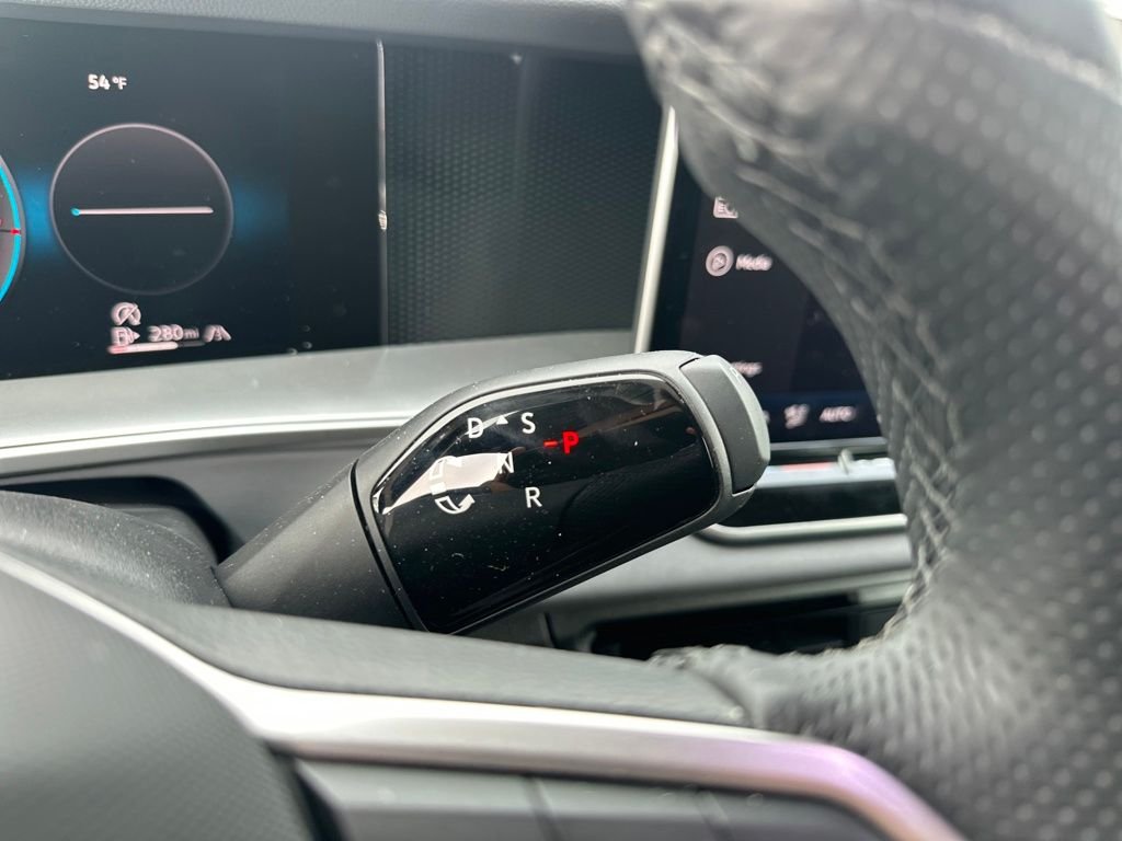 New 2026  Volkswagen 2.0T SE R-Line Black image 21