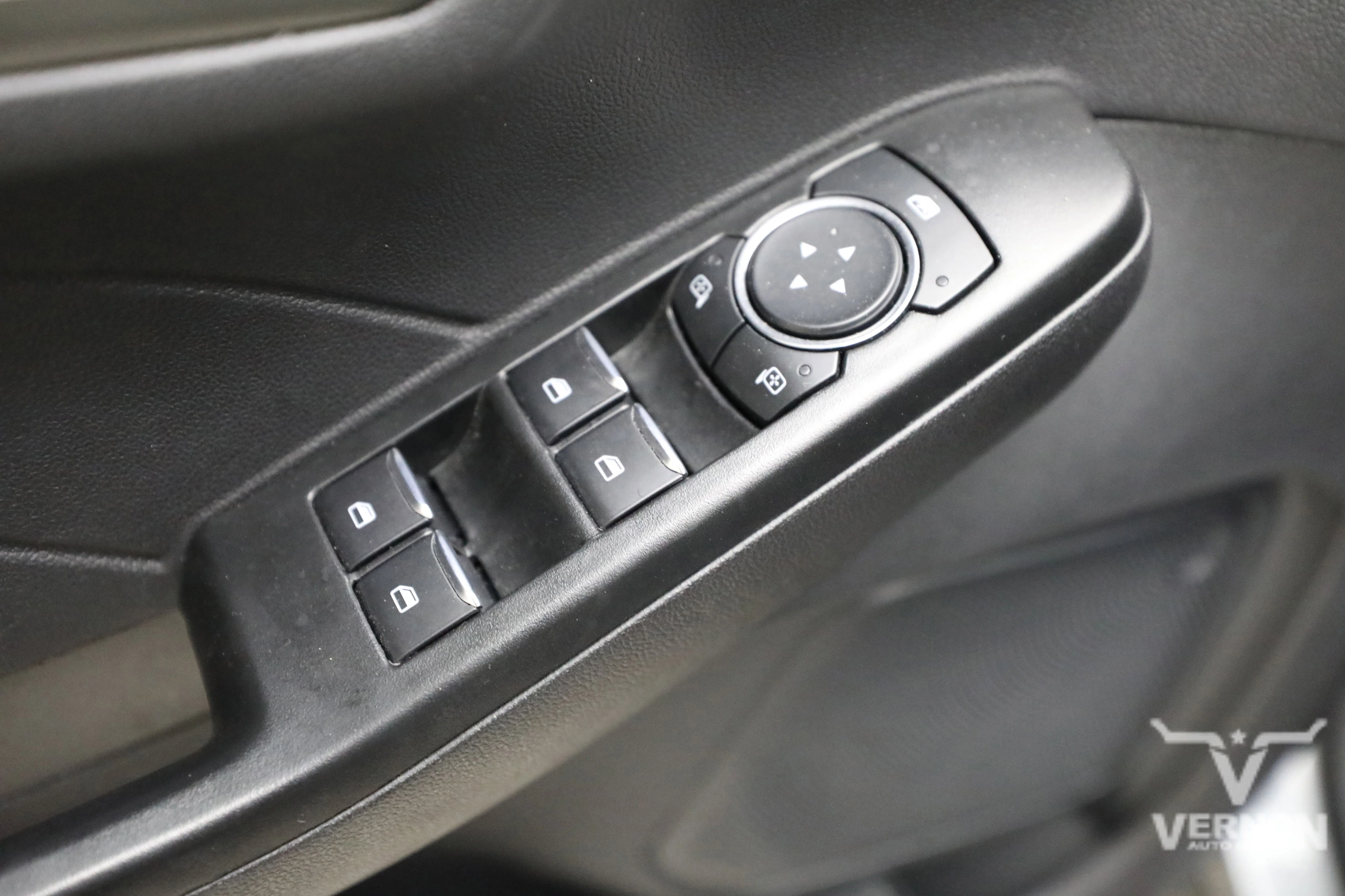 Pre-Owned 2025 Ford Escape Active FWD