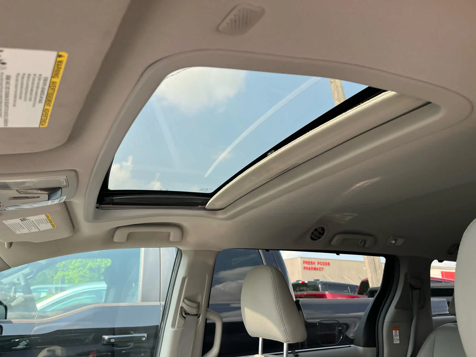 Used 2019 Predawn Gray Mica Toyota XLE image 3