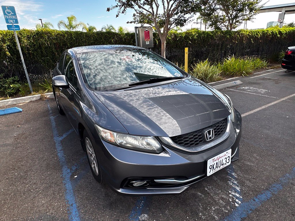 Used 2013  Honda LX image 14