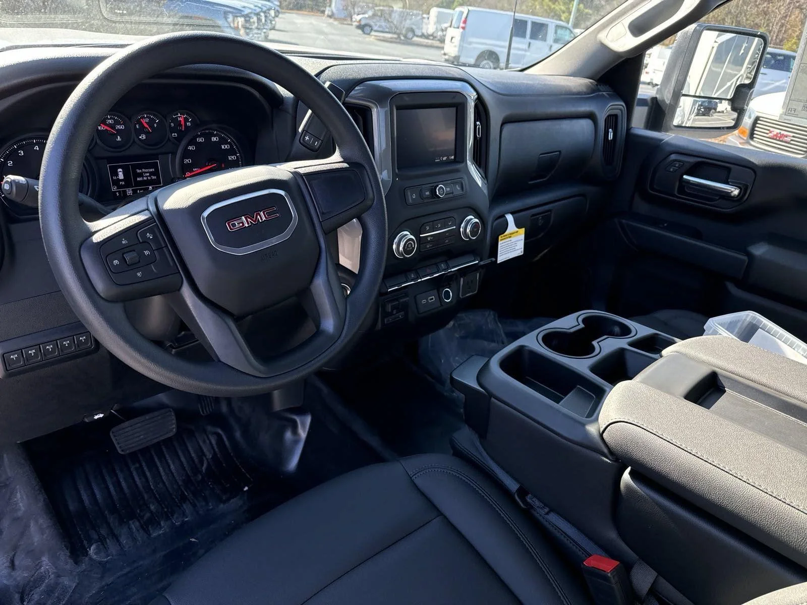 2025 GMC Sierra 2500HD Pro - Photo 17
