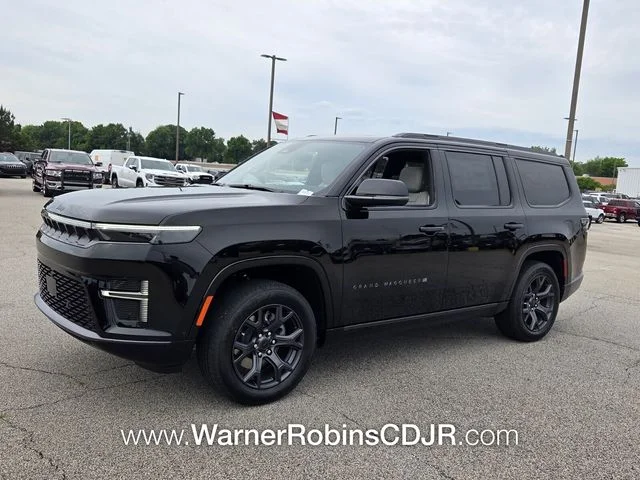 New 2026 High Gloss Black Exterior Paint Jeep Limited image 3