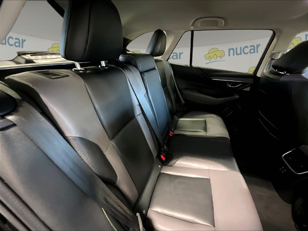 Used 2025 Black Subaru Onyx Edition image 16