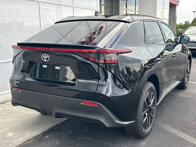 New 2026 Midnight Black Metallic Toyota  XLE image 3