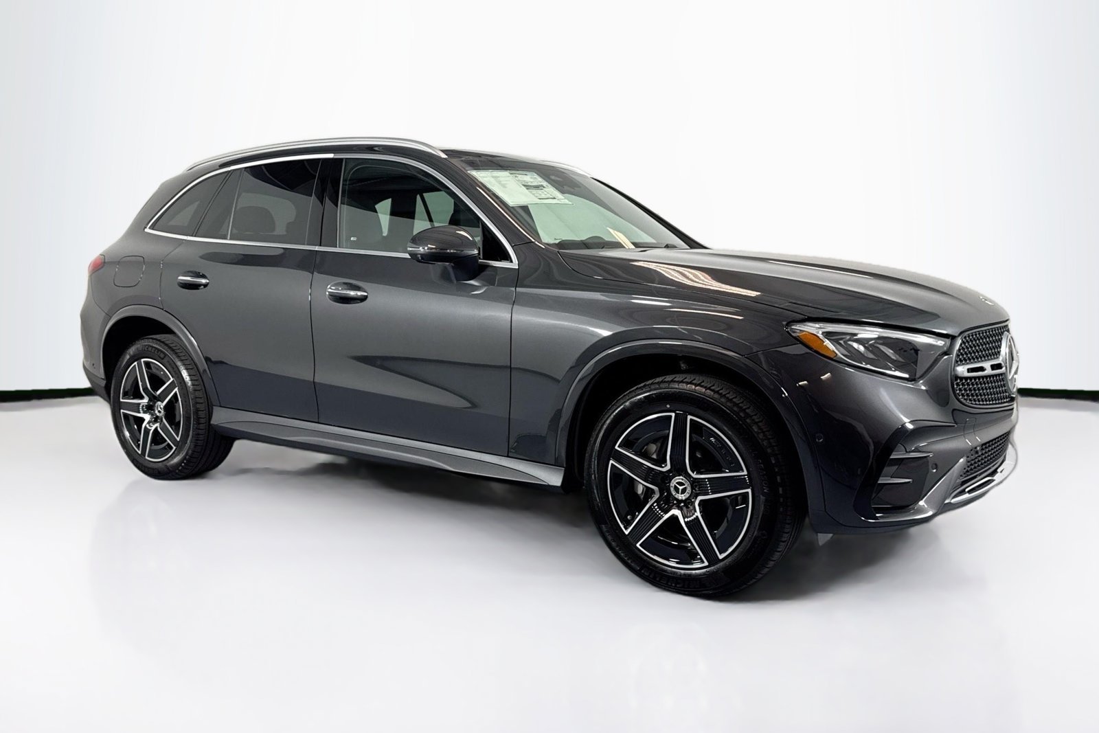New 2026 Graphite Grey Metallic Mercedes-Benz GLC 300 image 3
