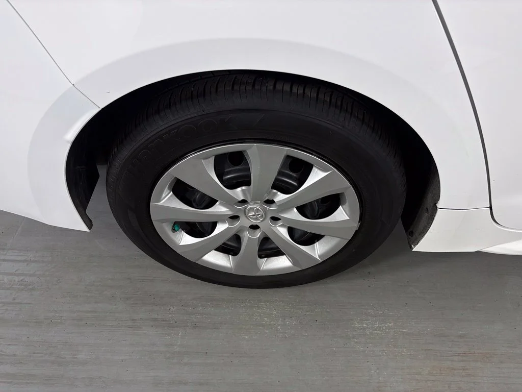 Used 2025 White Toyota LE image 11