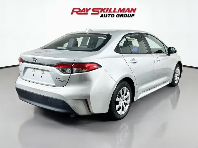 2025 Toyota Corolla LE - Photo 7