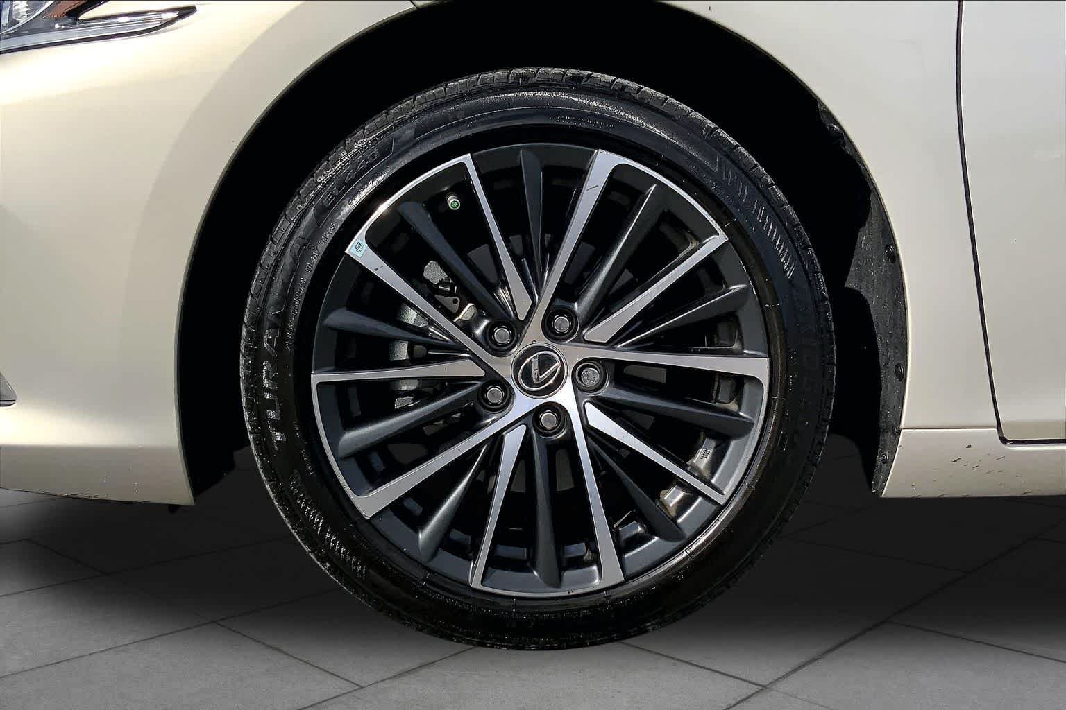 Used 2024 Moonbeam Beige Metallic Lexus  image 11