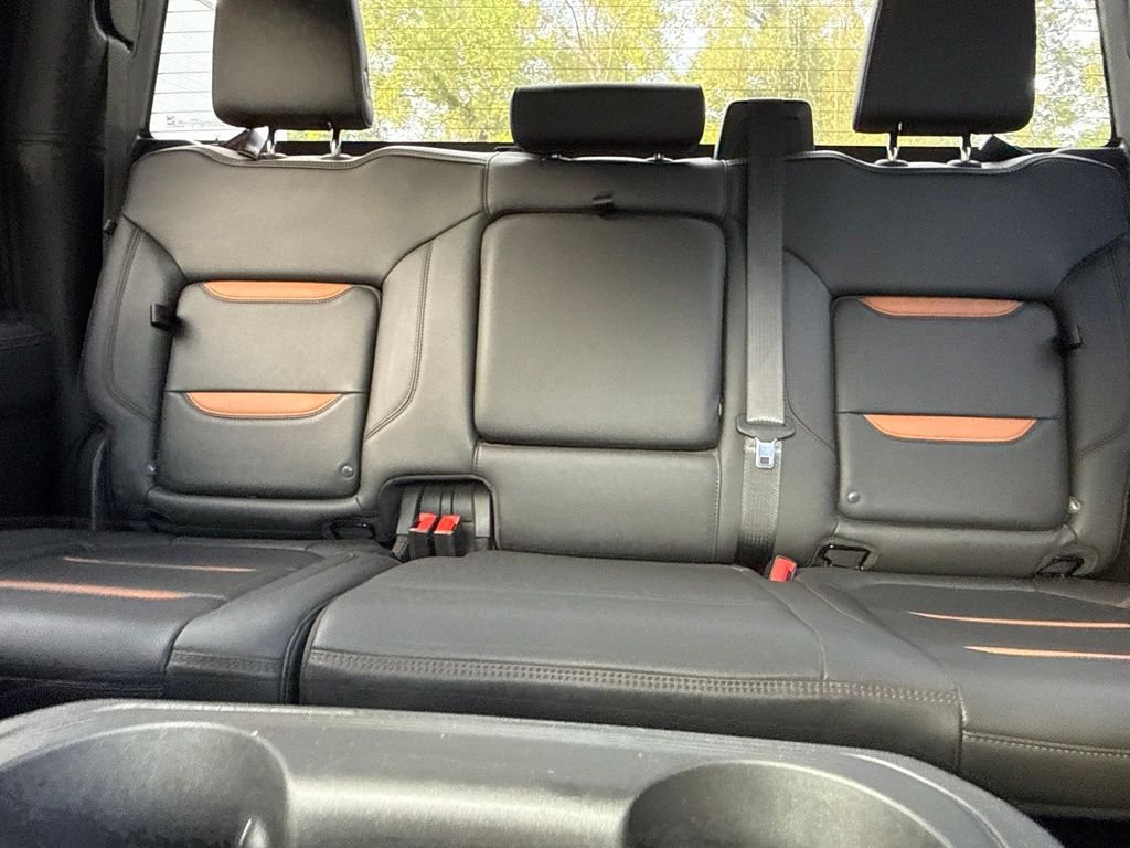 Used 2021 Black GMC AT4 image 27