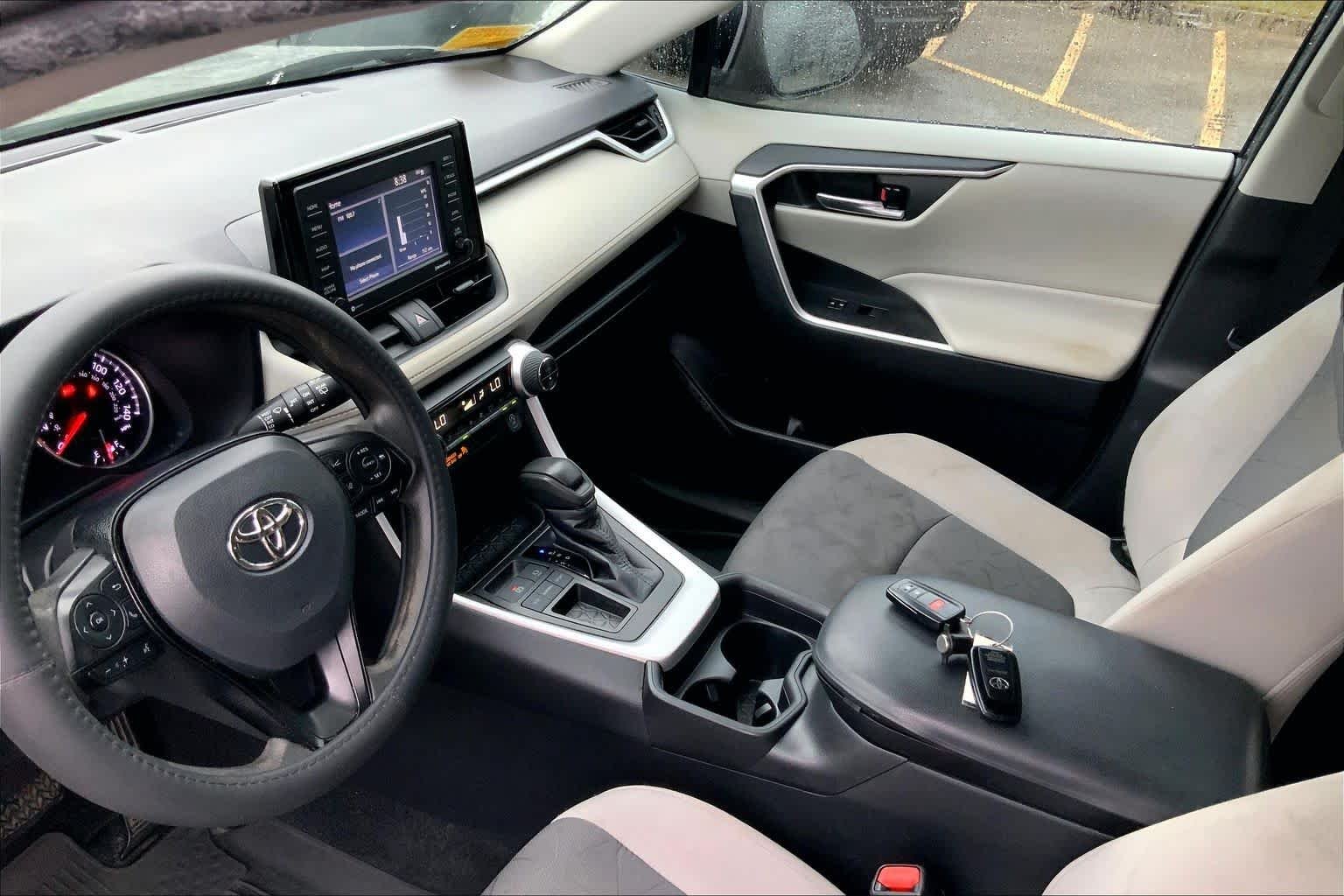 Used 2021 Magnetic Gray Metallic Toyota XLE image 16