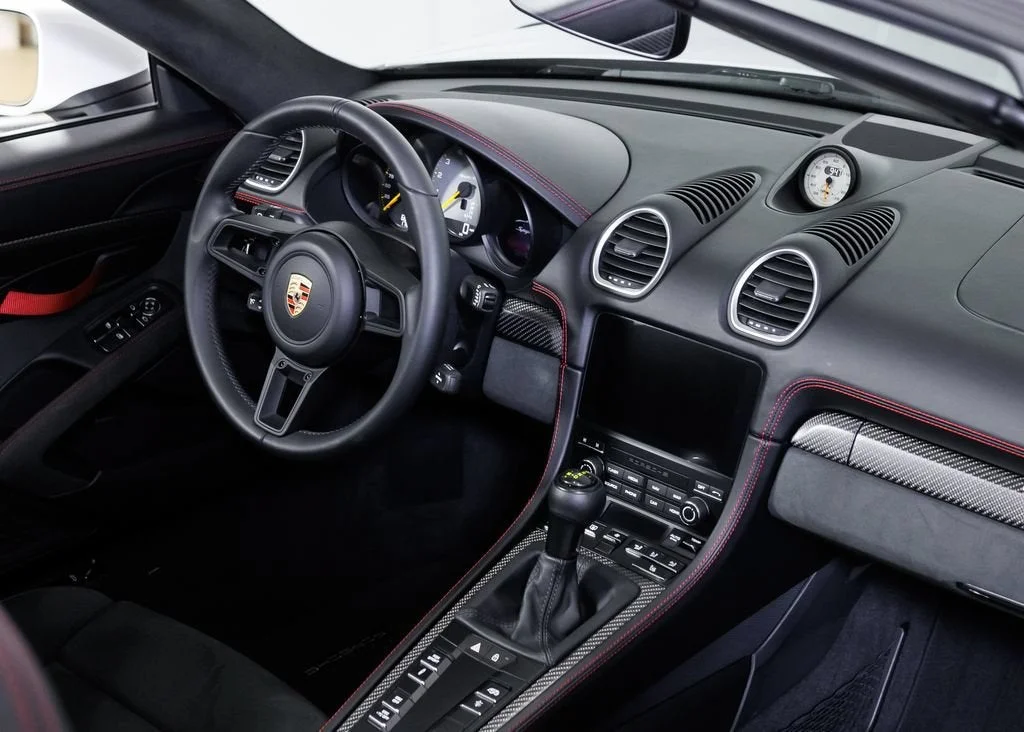 2025 Porsche 718 Spyder RS - Photo 28