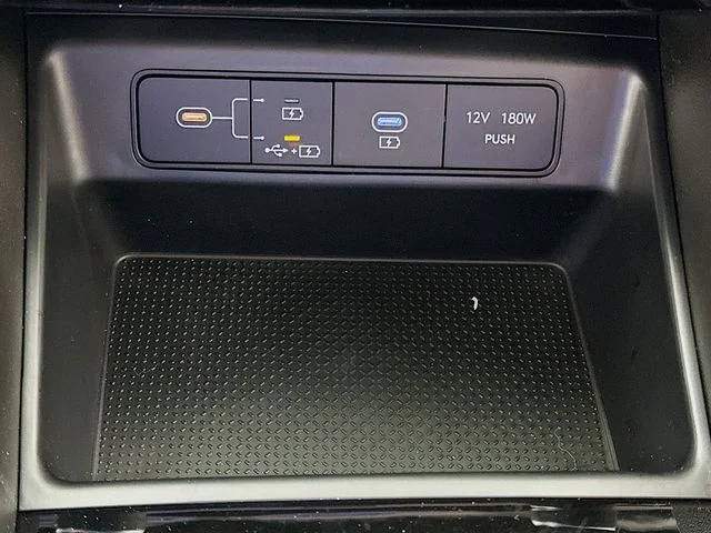 New 2026 Hyundai TUCSON SEL