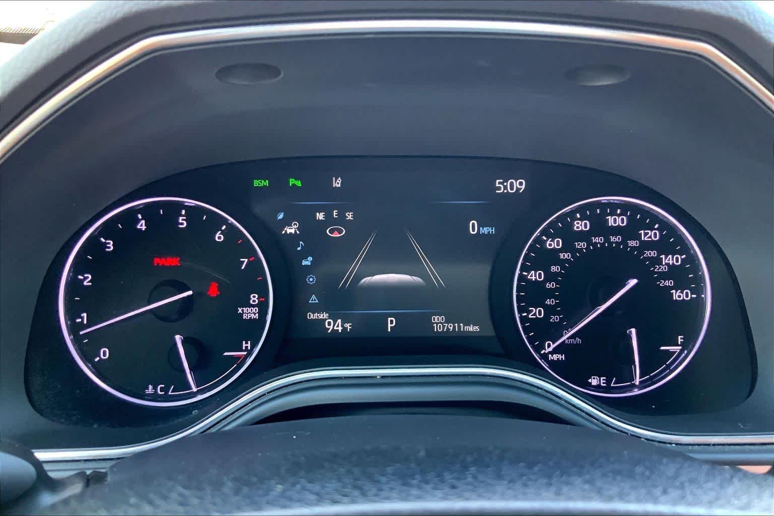 Used 2022 Wind Chill Pearl Toyota Limited image 26