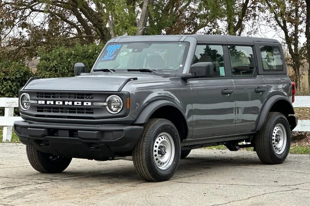 New 2025 Gray Metallic Ford Base image 8