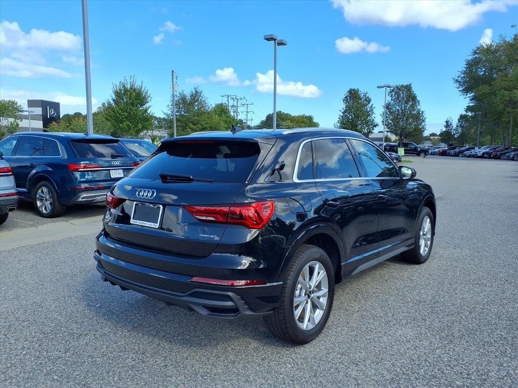 Used 2025 Mythos Black Metallic Audi S line Premium image 6