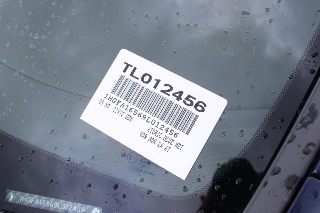 Used 2009 Atomic Blue Metallic Honda LX image 35