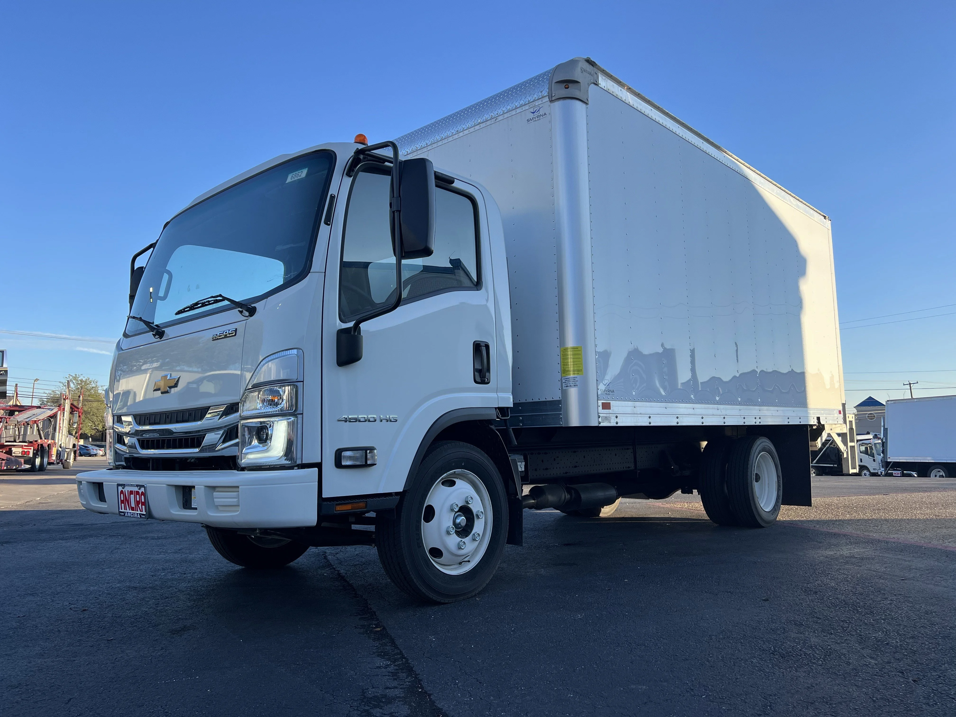 2025 Chevrolet Low Cab Forward 4500 Gas 176" WB Regular Cab's photo