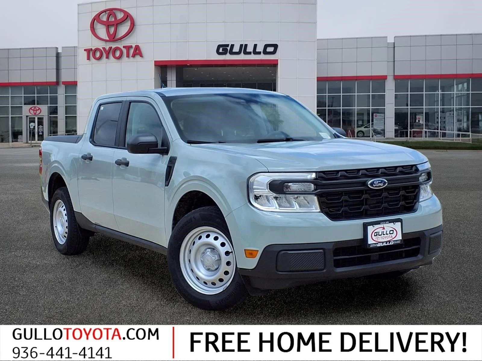 Used 2024 Green Ford XL image 1