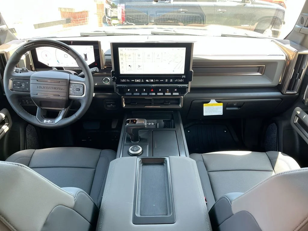 2025 GMC HUMMER EV 2X - Photo 36