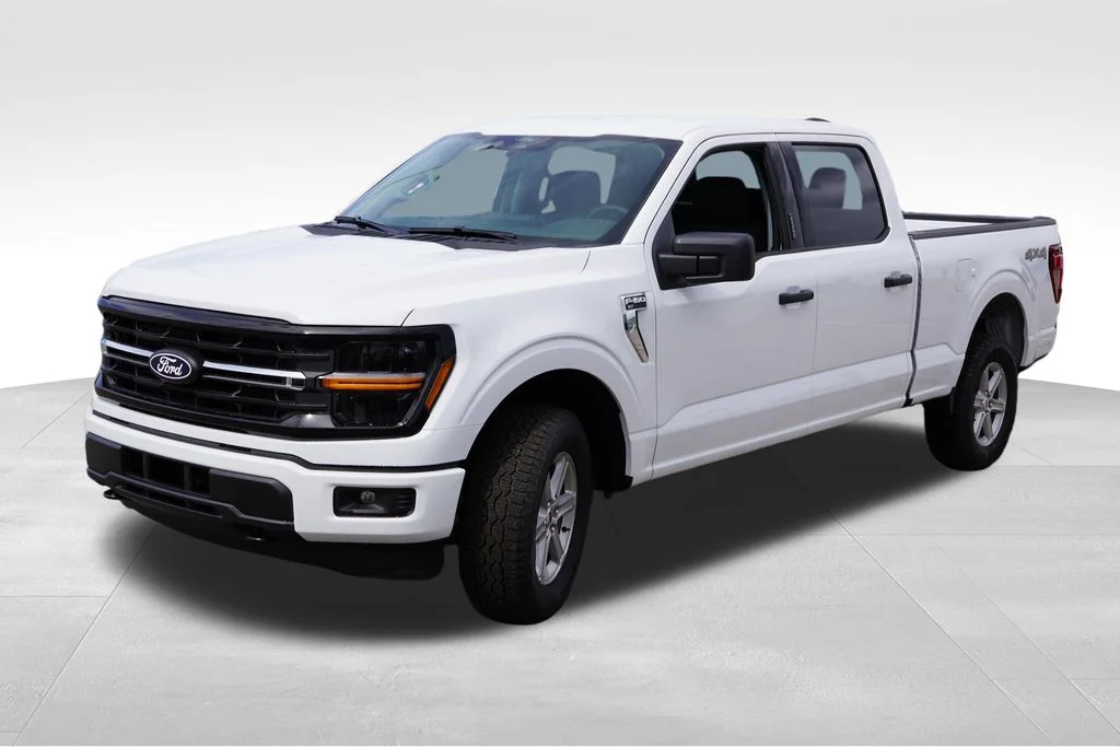 New 2026 White Ford XLT image 7