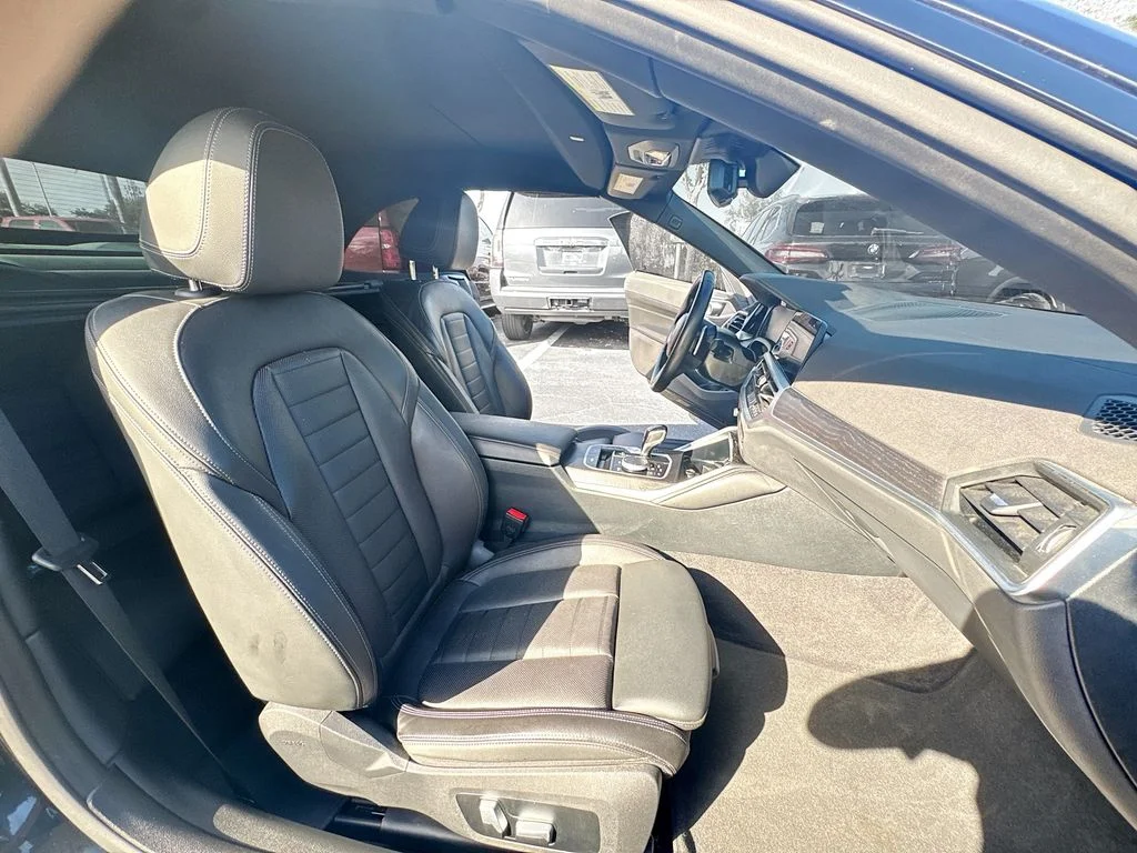Used 2023 Black BMW M440i image 27