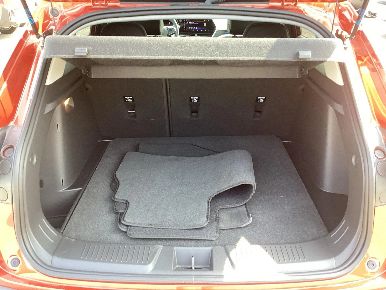 Used 2024 Cayenne Orange Metallic Chevrolet LT image 7