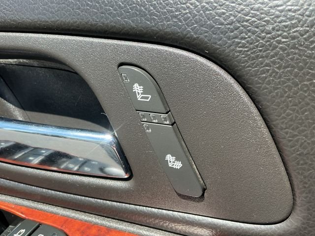 Used 2013 Silver Chevrolet Hybrid image 29