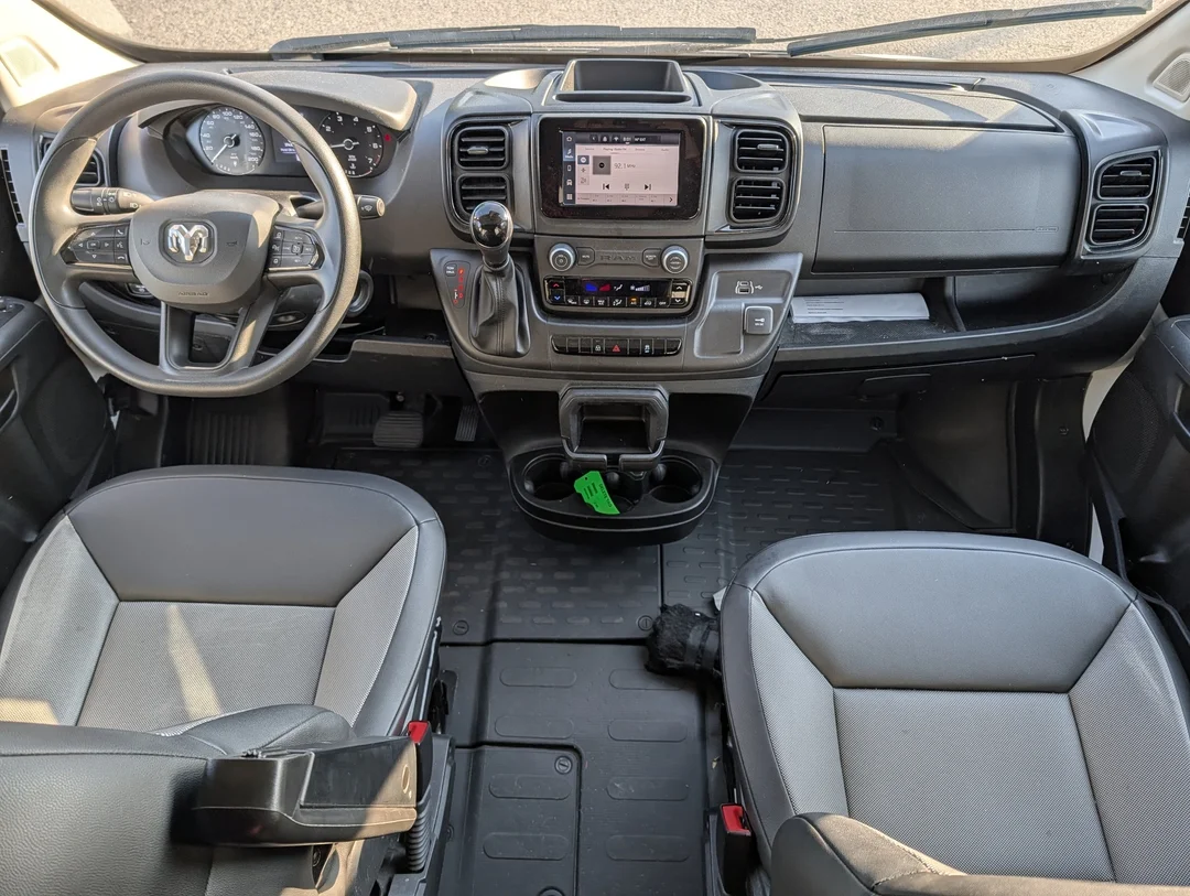 Certified Used 2025 White RAM Tradesman - Convienence Grp - Mopar Wall Paneling - LOW KMS image 22