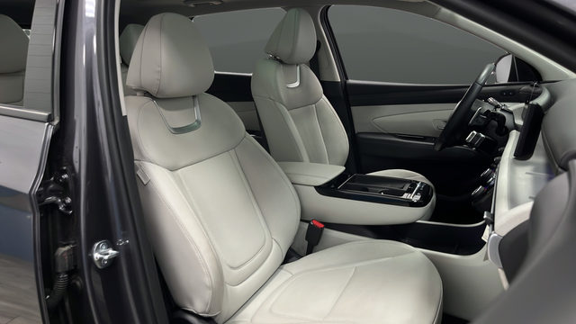 Used 2025 Titanium Gray Hyundai Limited image 24