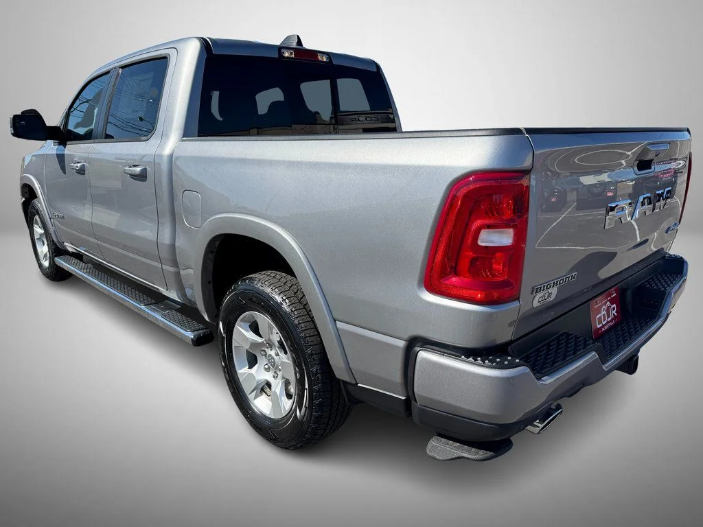 2025 RAM 1500 Big Horn/Lone Star - Photo 4
