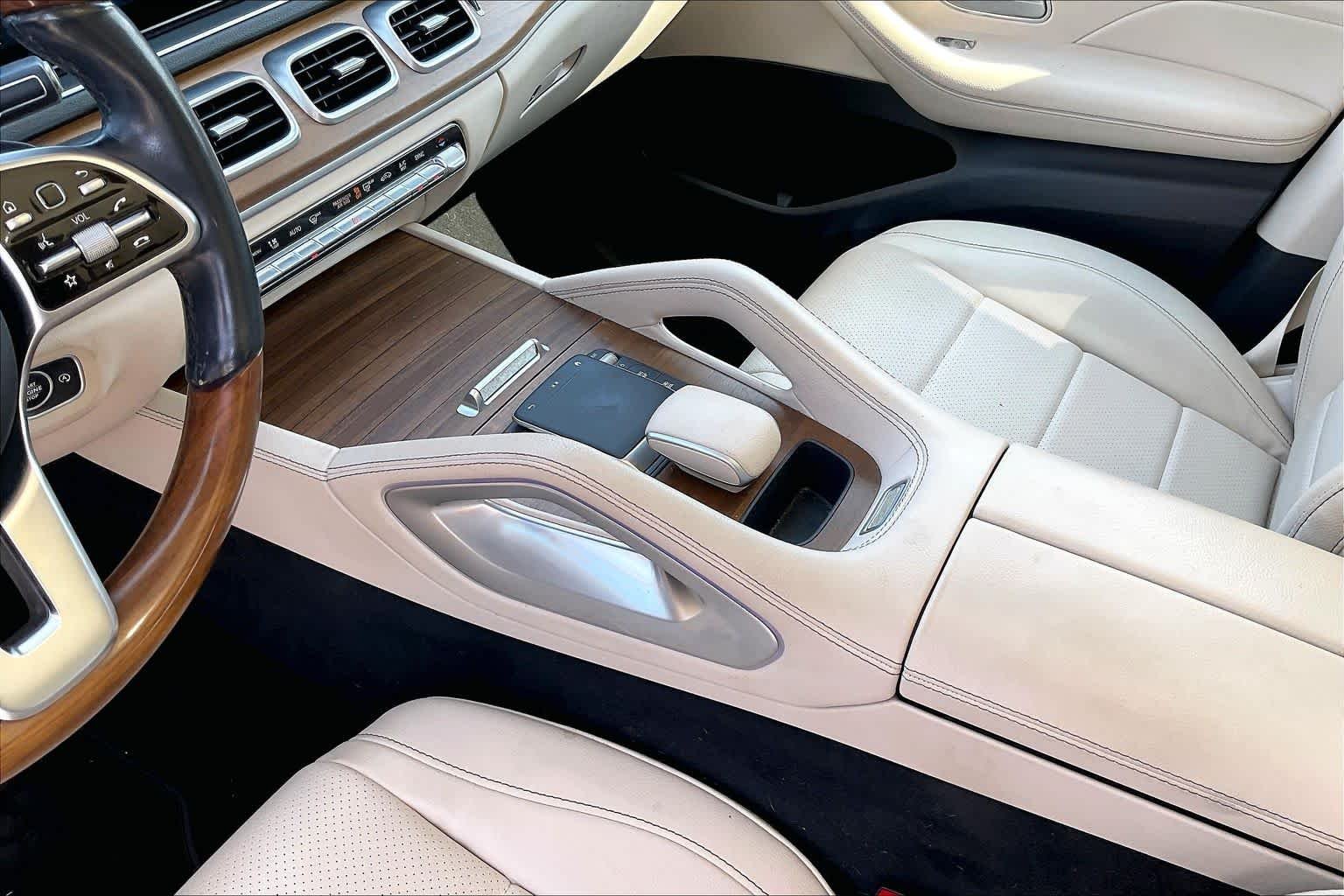 Used 2023 Polar White Mercedes-Benz GLE 450 image 16