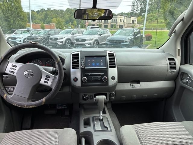 Used 2019 White Nissan SV image 11