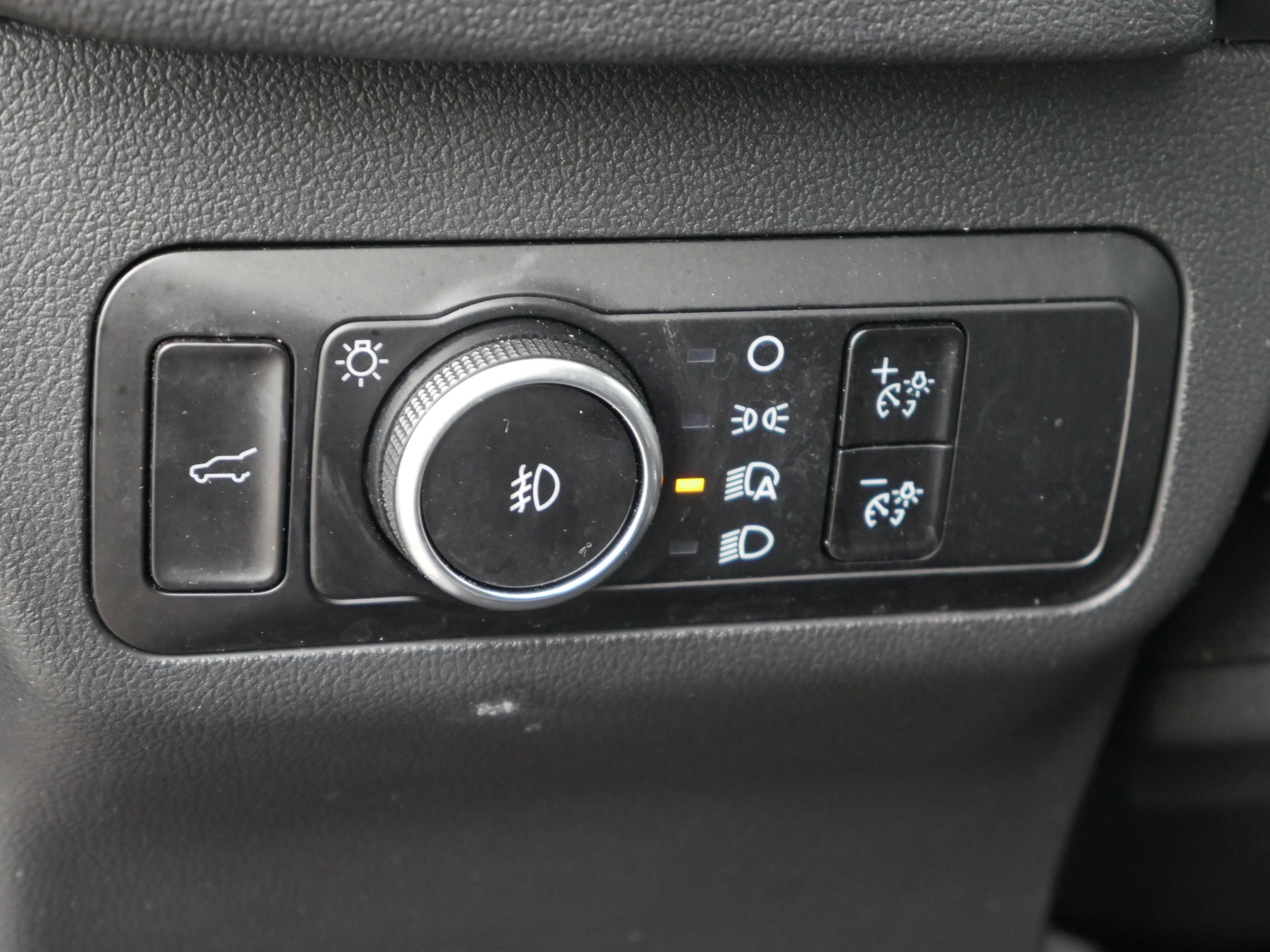 2025 Ford Escape Platinum - Photo 14