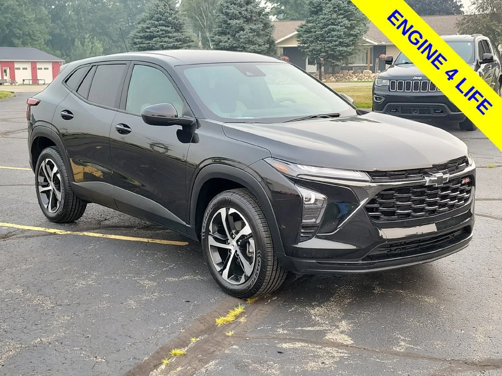 Used 2024 Chevrolet Trax RS with VIN KL77LGE27RC011370 for sale in Marlette, MI