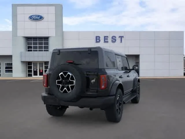 New 2025 Shadow Black Ford Outer Banks® image 34