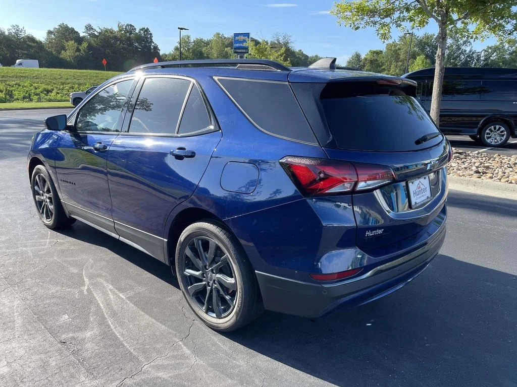 Used 2023 Blue Glow Metallic Chevrolet RS image 4