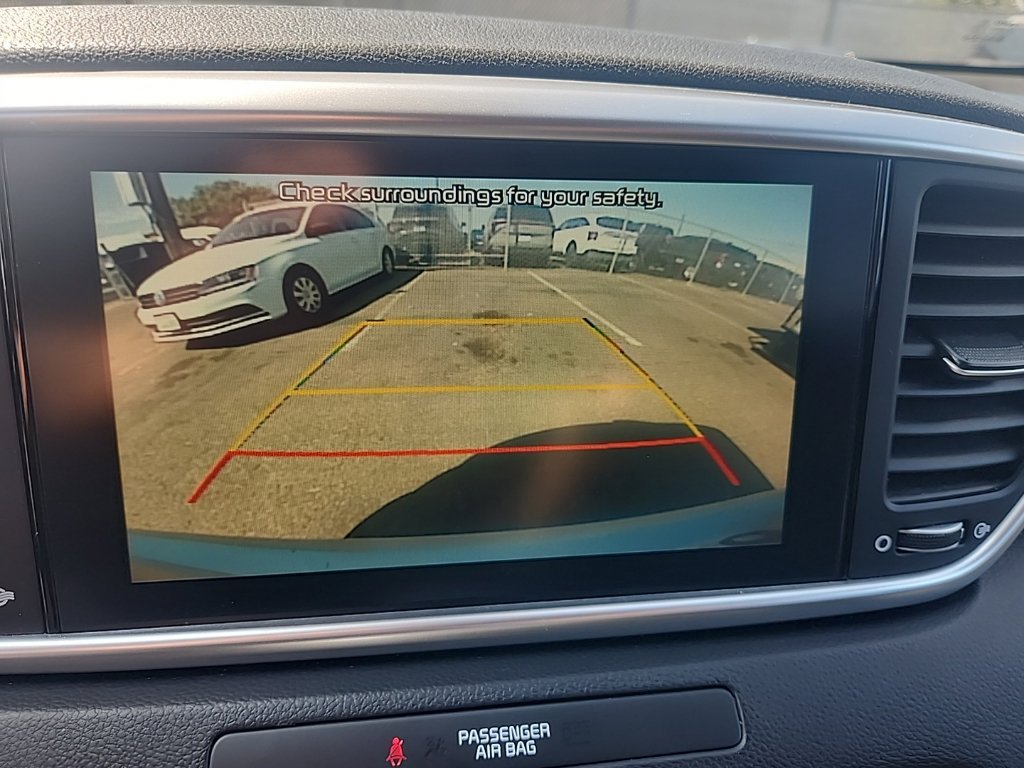 Certified Used 2022 Sparkling Silver Kia LX image 22