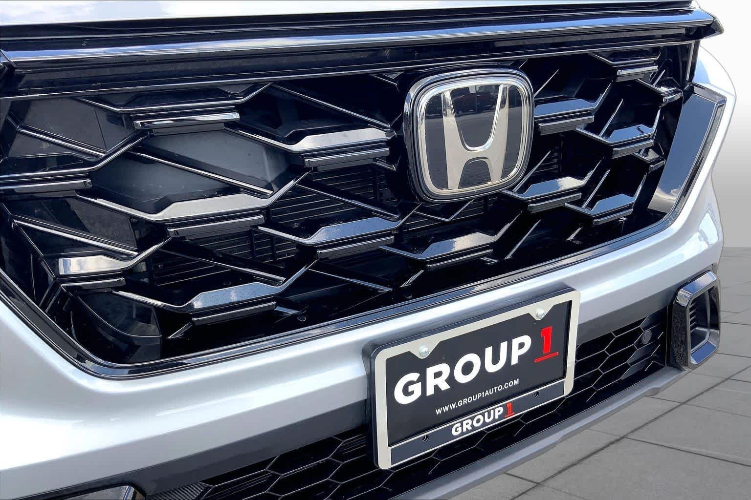 Used 2024 Lunar Silver Metallic Honda Sport-L image 29