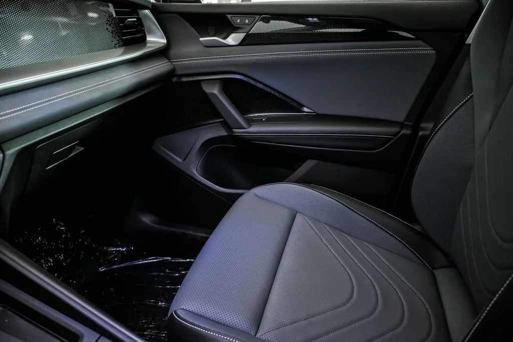 New 2026 Blue Volkswagen 2.0T SE image 16