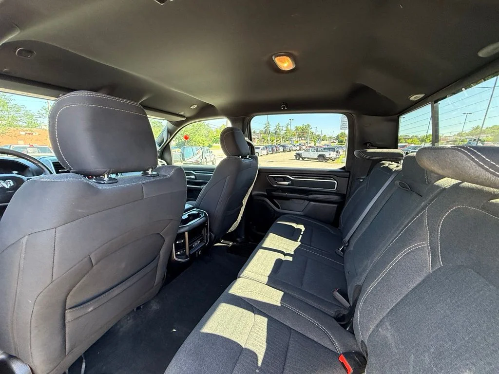 Used 2020 Silver Ram Big Horn/Lone Star image 27