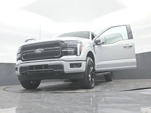 New 2026 Avalanche Ford Lariat® image 32